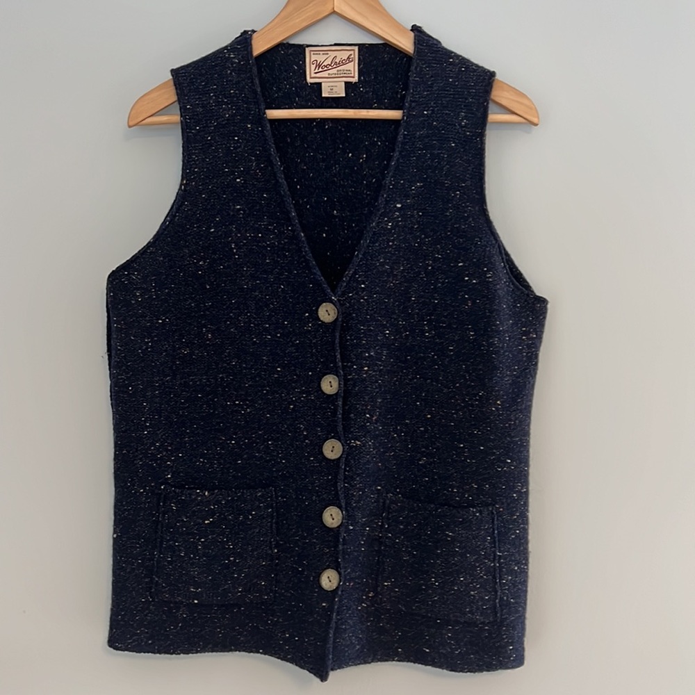 Vintage Woolrich Womens Speckled Navy Knit Vest